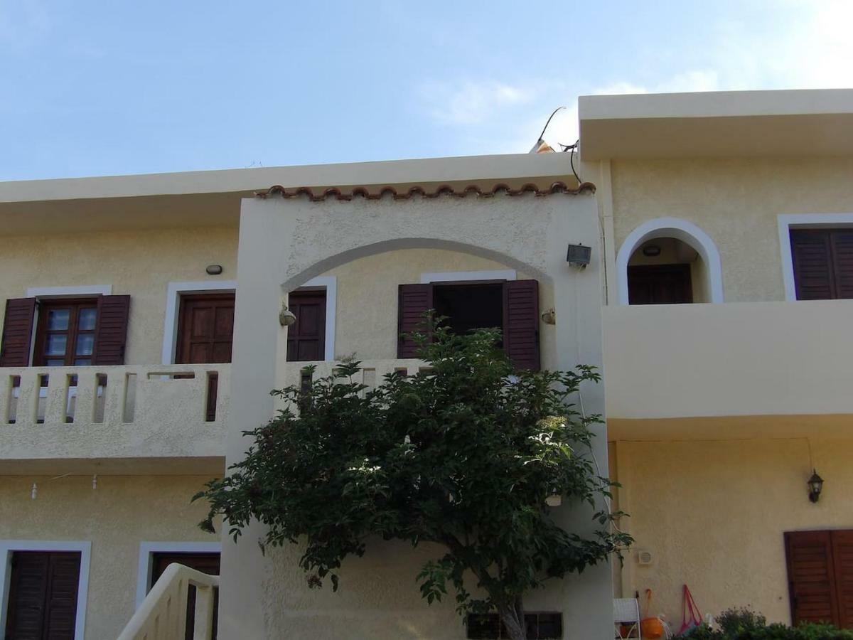 Teo 2 Apartment Goúvai Ngoại thất bức ảnh